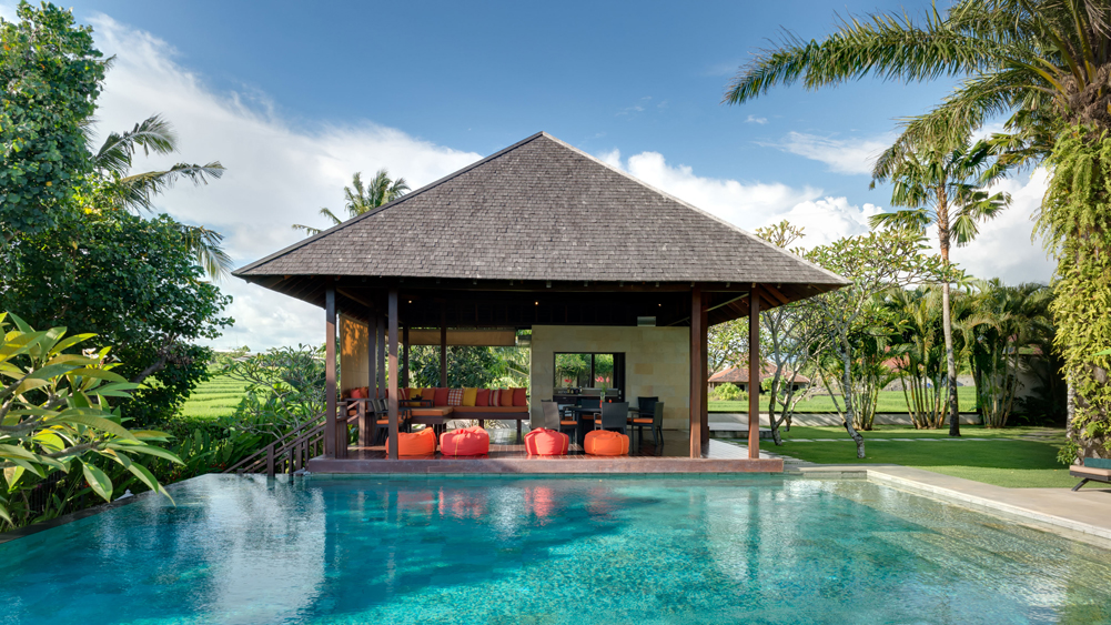 Bendega Nui - Poolside bale